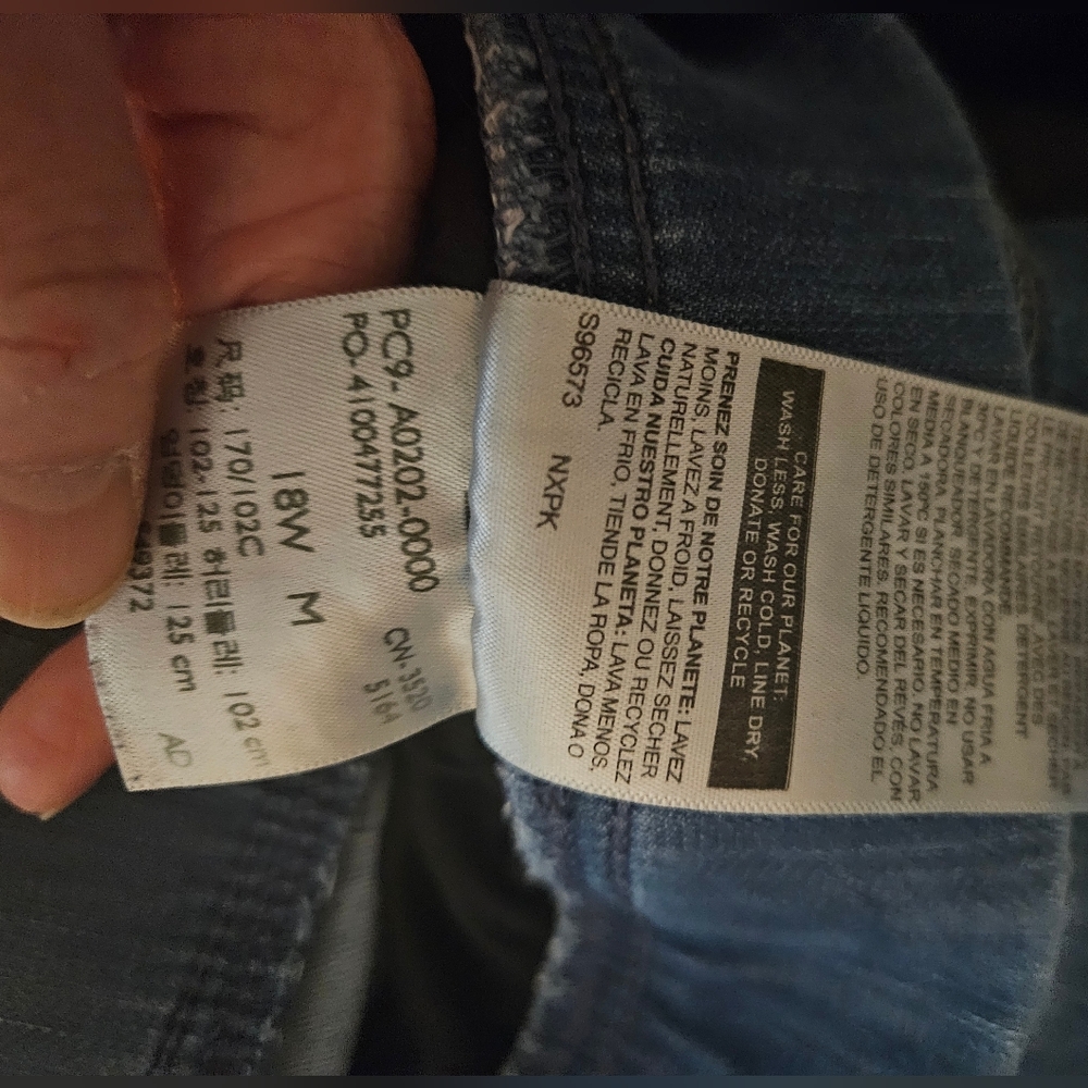 Levi signature jeans super skinny pull on
